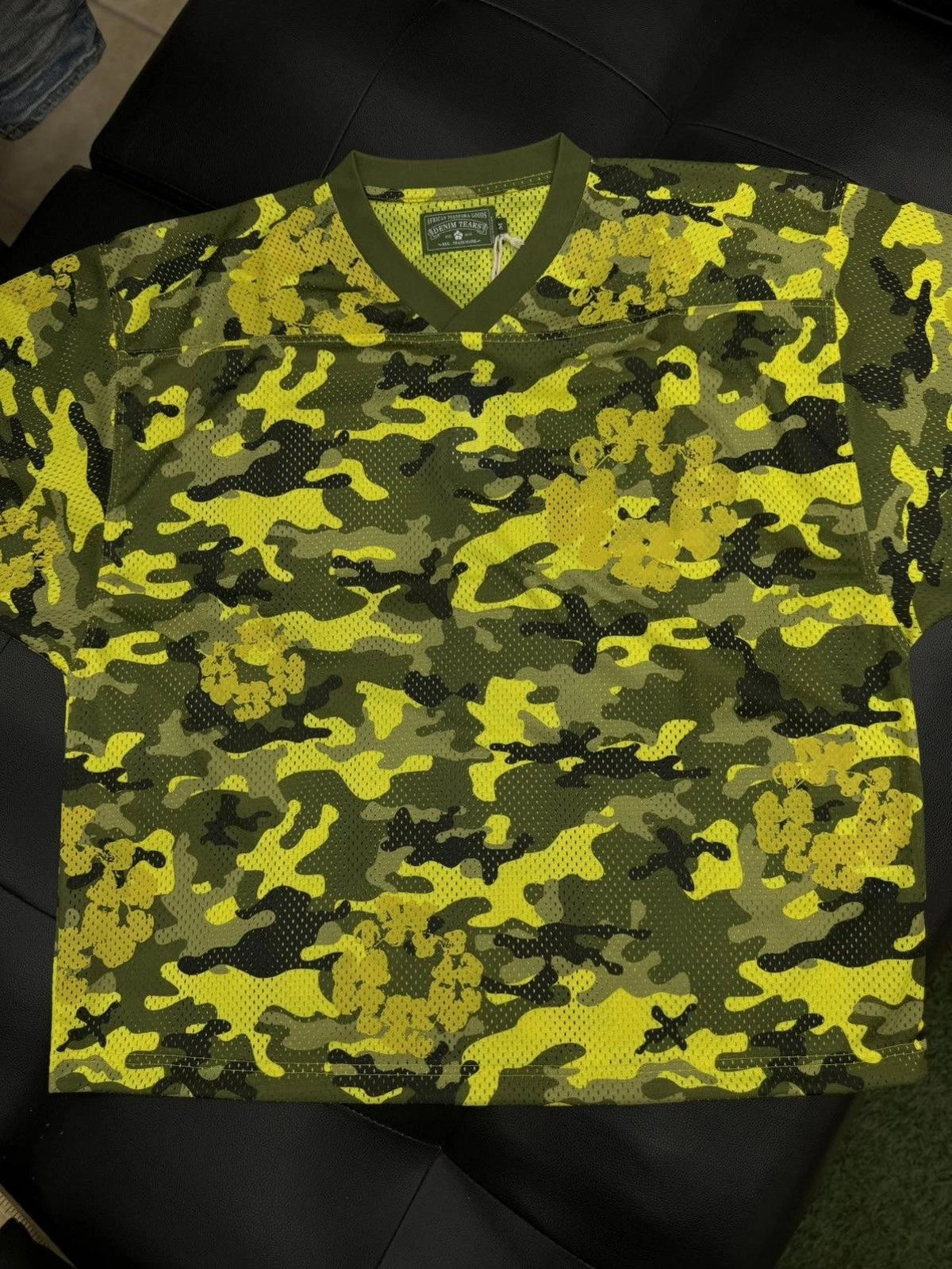 Denim Tears yellow camo cotton wreath jersey